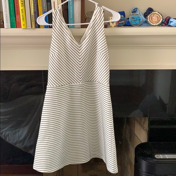 Loft Summer Fit & Flare Dress - Picture 2 of 2